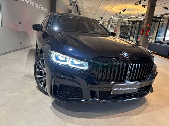 BMW 745Le 3.0 TWINPOWER HÍBRIDO M SPORT AUTOMÁTICO